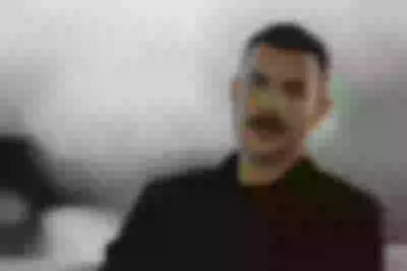 سأعتزل التمثيل في سن مُبكرة ولا أحب زوجتي!! الفنان باسل خياط يصعق جمهوره ويدخل نوبة بكاء!!