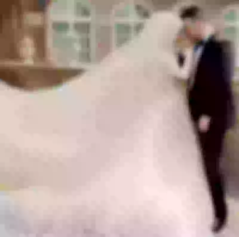 رجل مصري تزوج عروستين في ليلة واحدة وما فعلتهُ إحداهما اثناء الزفاف لا يخطر على بال امراة !