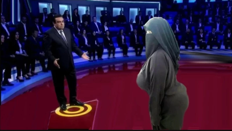 بالفيديو.. أوقح  فتاة سعودية على وجه الأرض .. اقتحمت برنامج المسامح كريم على قناة MBC وجعلت جورج قرداحي والجمهور في حالة ذهول