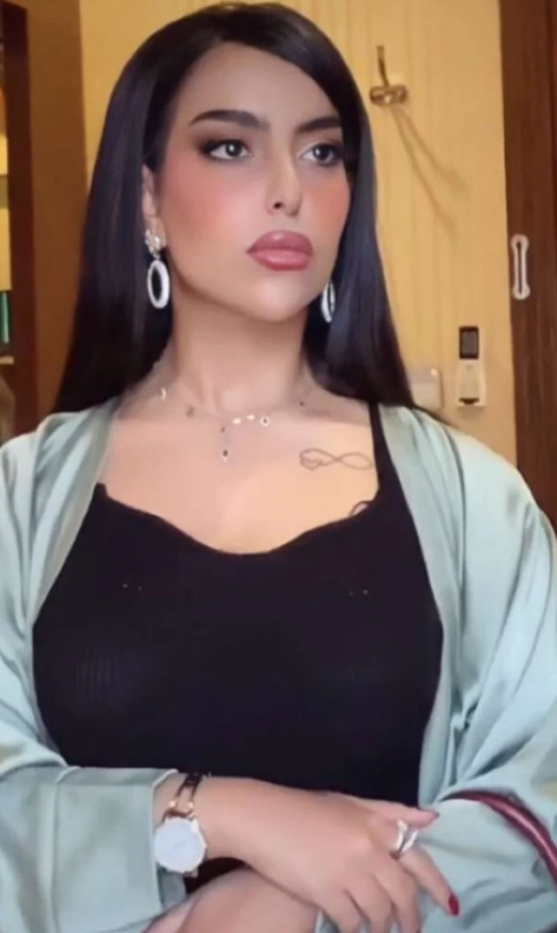 "بالفيديو".. شبيهة جورجينا رودريغيز بكل صراحة: “الجمال السعودي ما يقارن بأي جمال في العالم!! (شاهد)