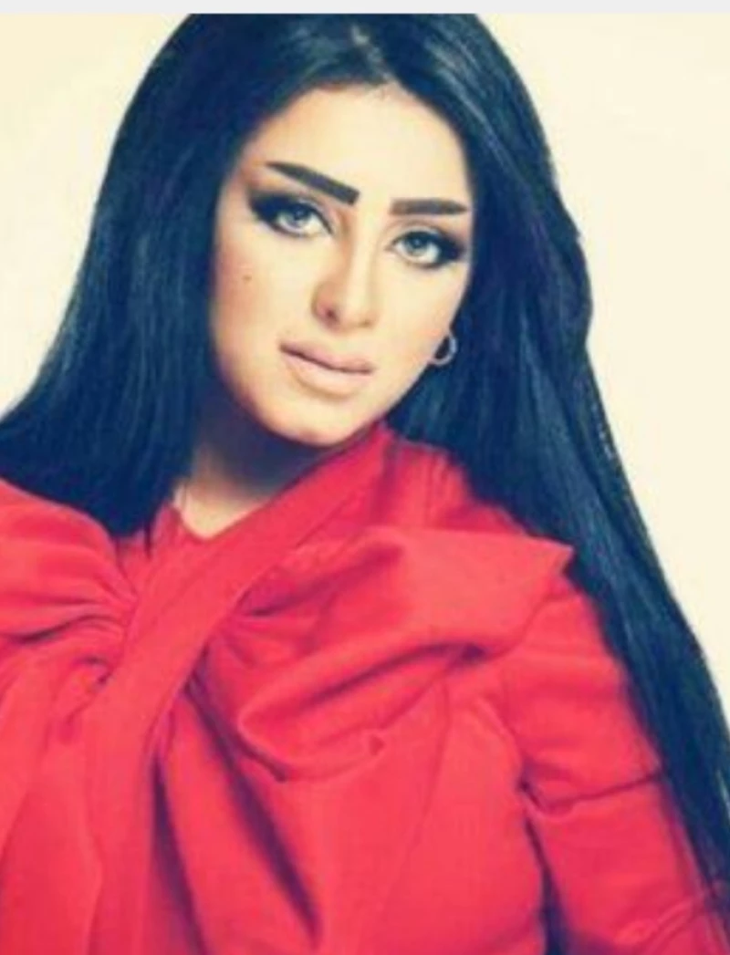 بصورة مفاجئة سيدة تقبض على زوجها متلبساً بفعل صادم للجميع مع النجمة مهرة البحرينية والمفاجأة في رد فعلها! 
