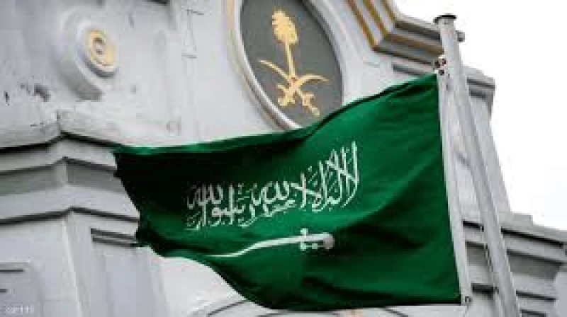 عاجل انخفاض النفط في المملكة السعودية لسبب مفاجئ وهل له علاقة بالإرتفاع القادم لأسعار البنزين والديزل!!
