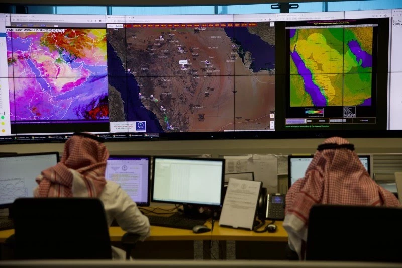 عاجل الأرصاد السعودية تنشر خبر صاعق ل10 مناطق في المملكة وتحذر المواطنين والمقيمين من الآتي.!! ( ما سيحدث لا يمكن تصديقه)